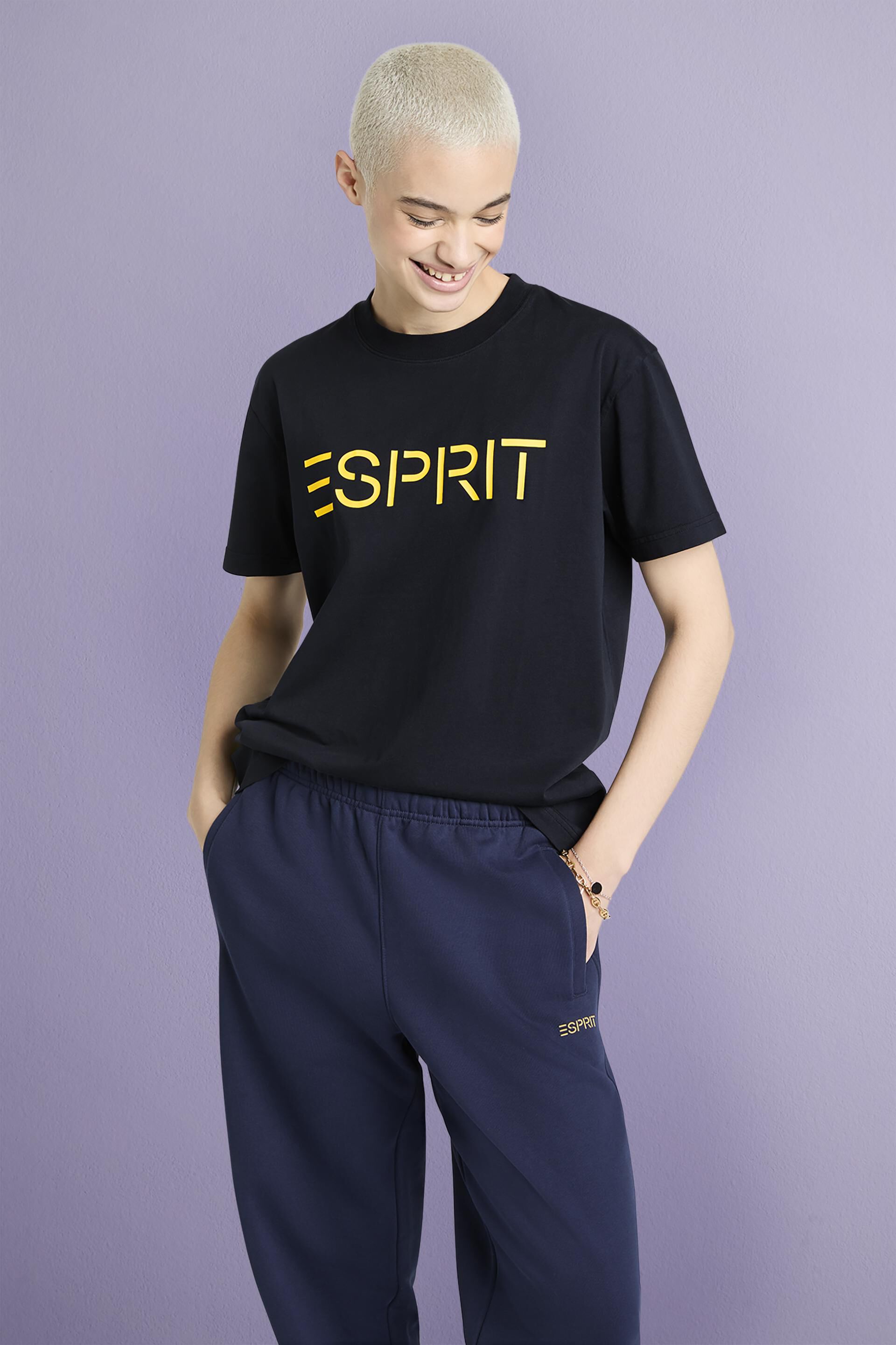 Esprit Damen T-Shirt aus Logo mit Jersey-Baumwolle