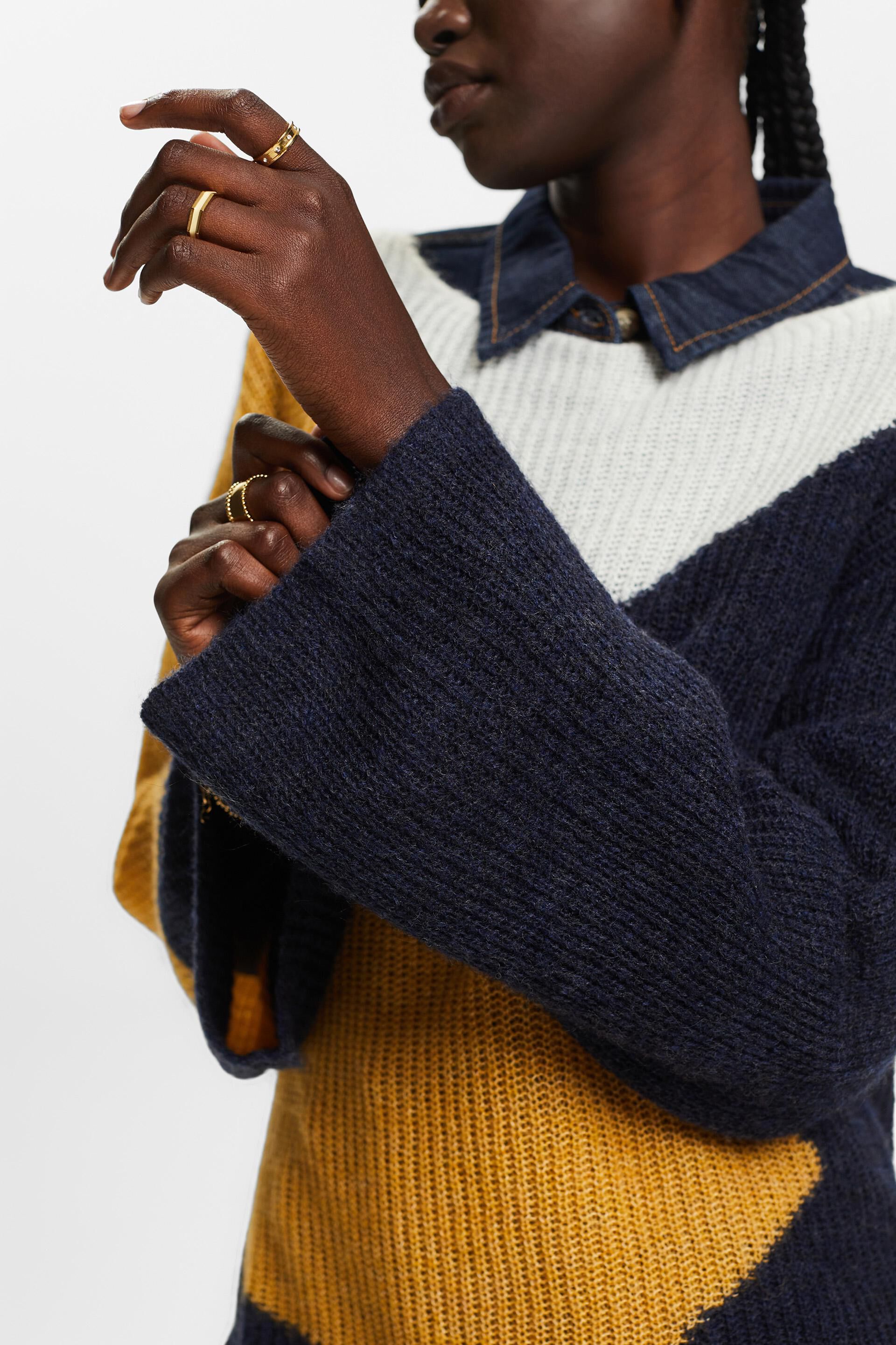 Esprit aus Wollmischung Colourblock-Pullover