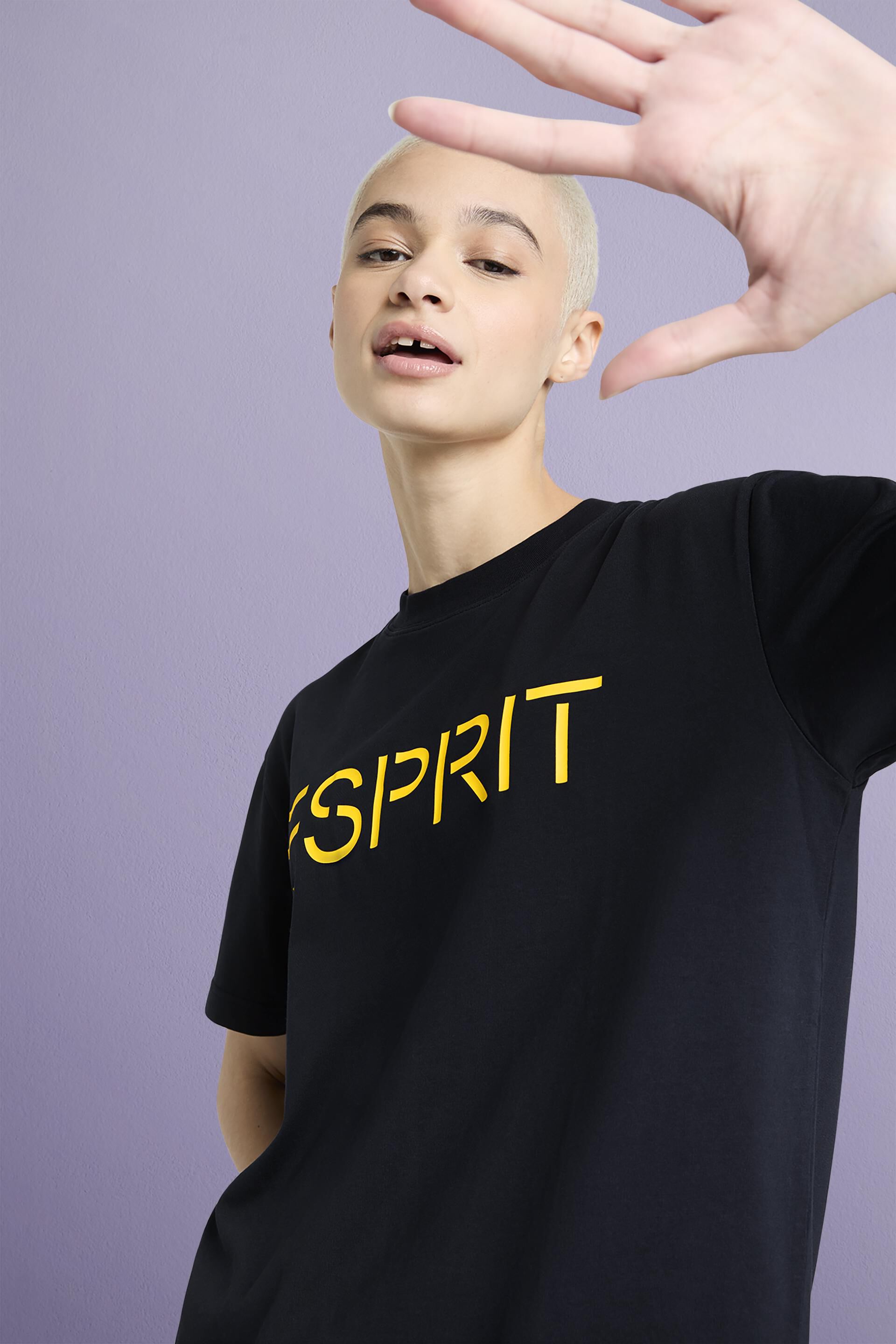 Esprit mit Jersey-Baumwolle aus T-Shirt Logo