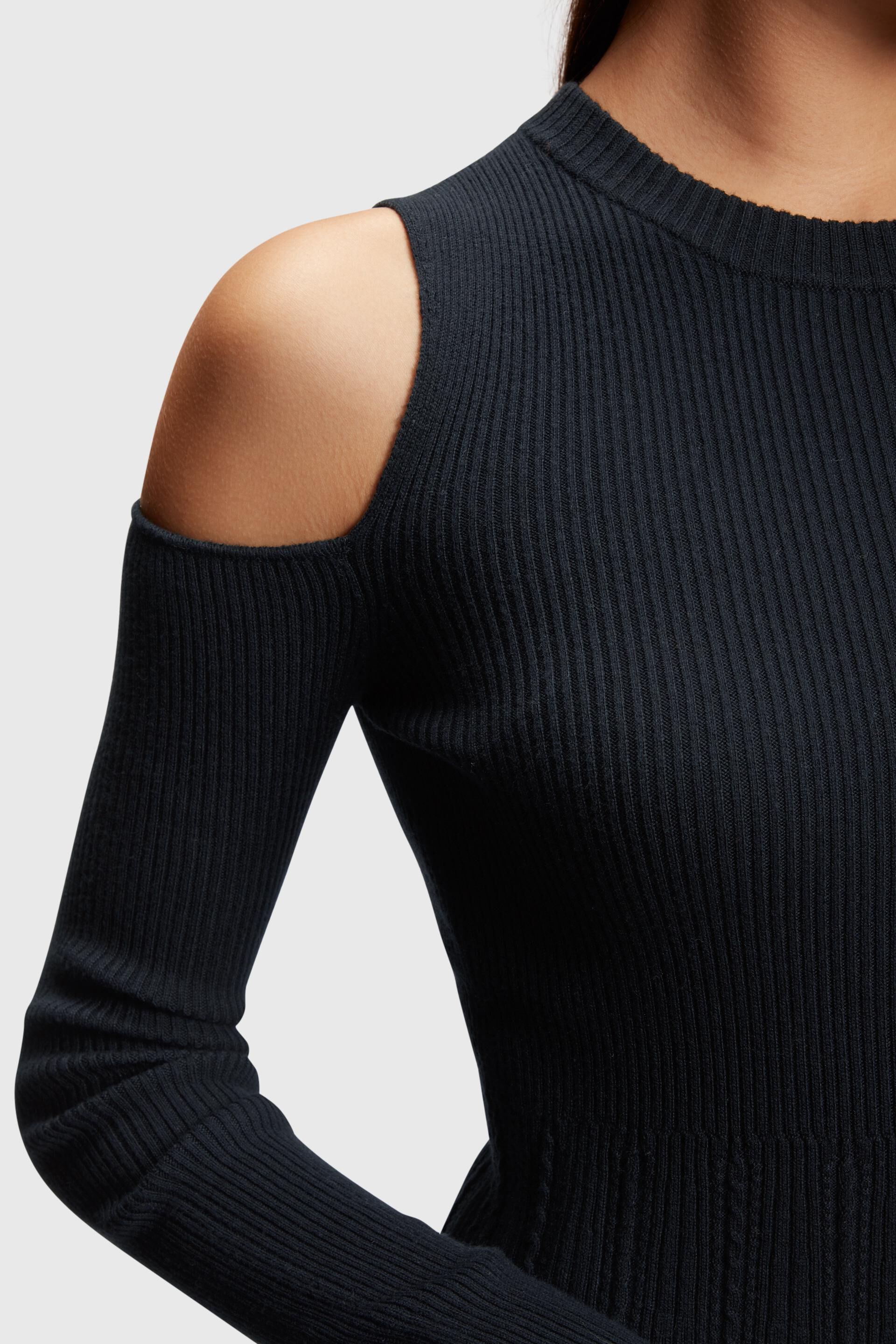 Esprit ausgeschnittenen Sweatshirtkleid mit Schultern