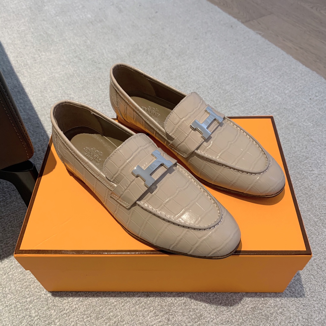 Hermes Lefu shoes