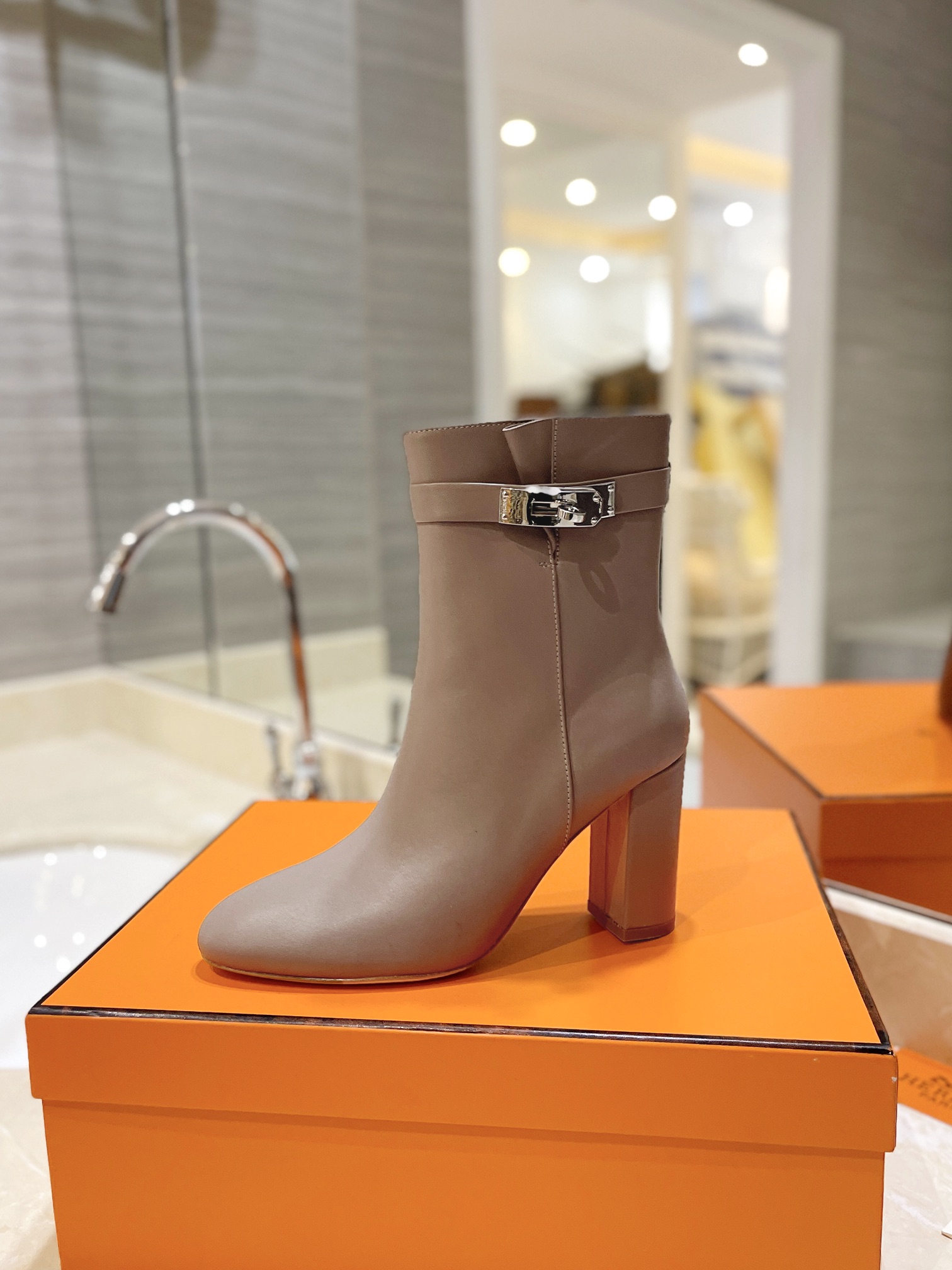 Hermes Kelly boots