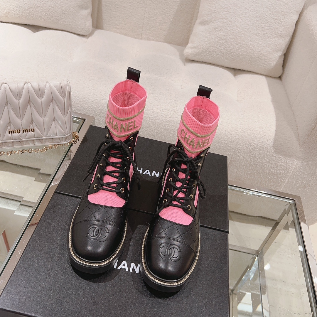 Chanel Knitted lace-up booties