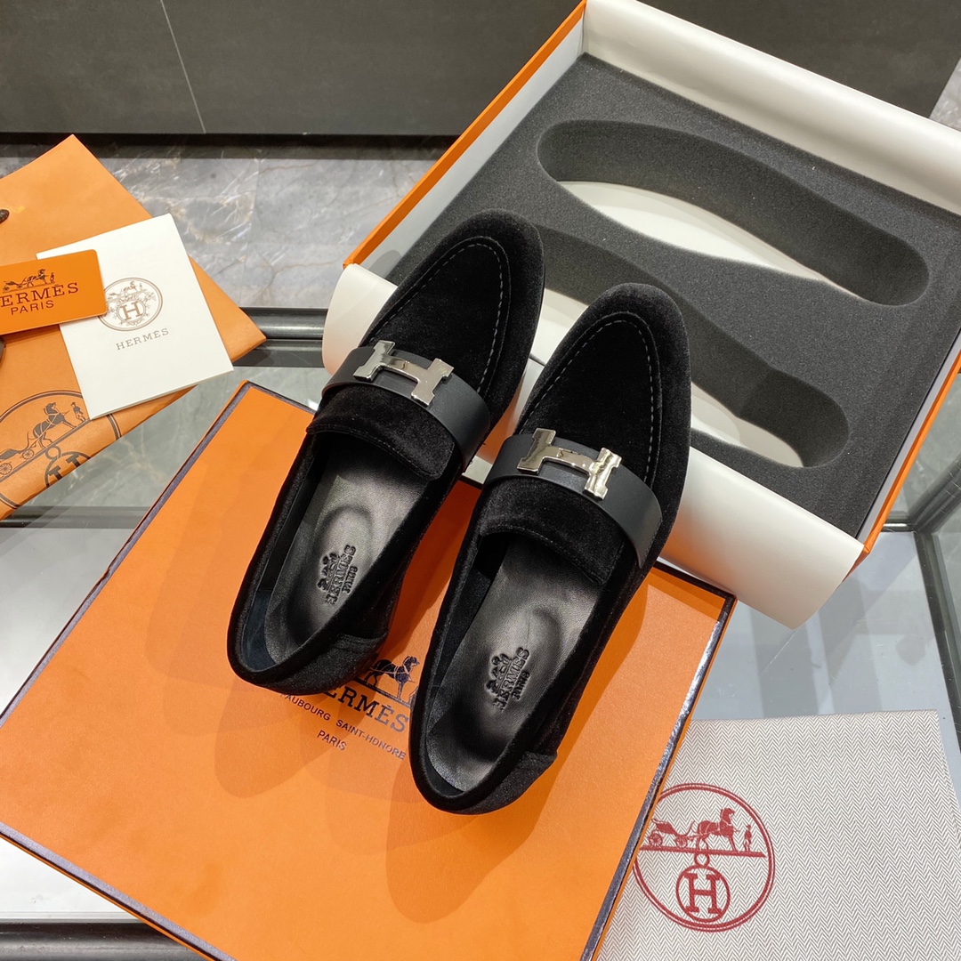 Hermes Flat shoes