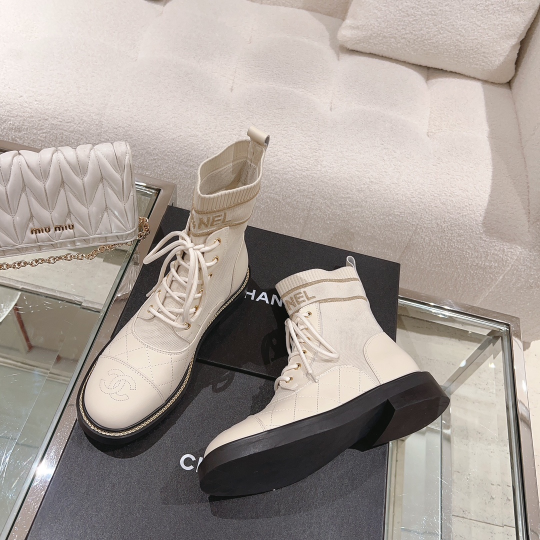 Chanel Knitted lace-up booties