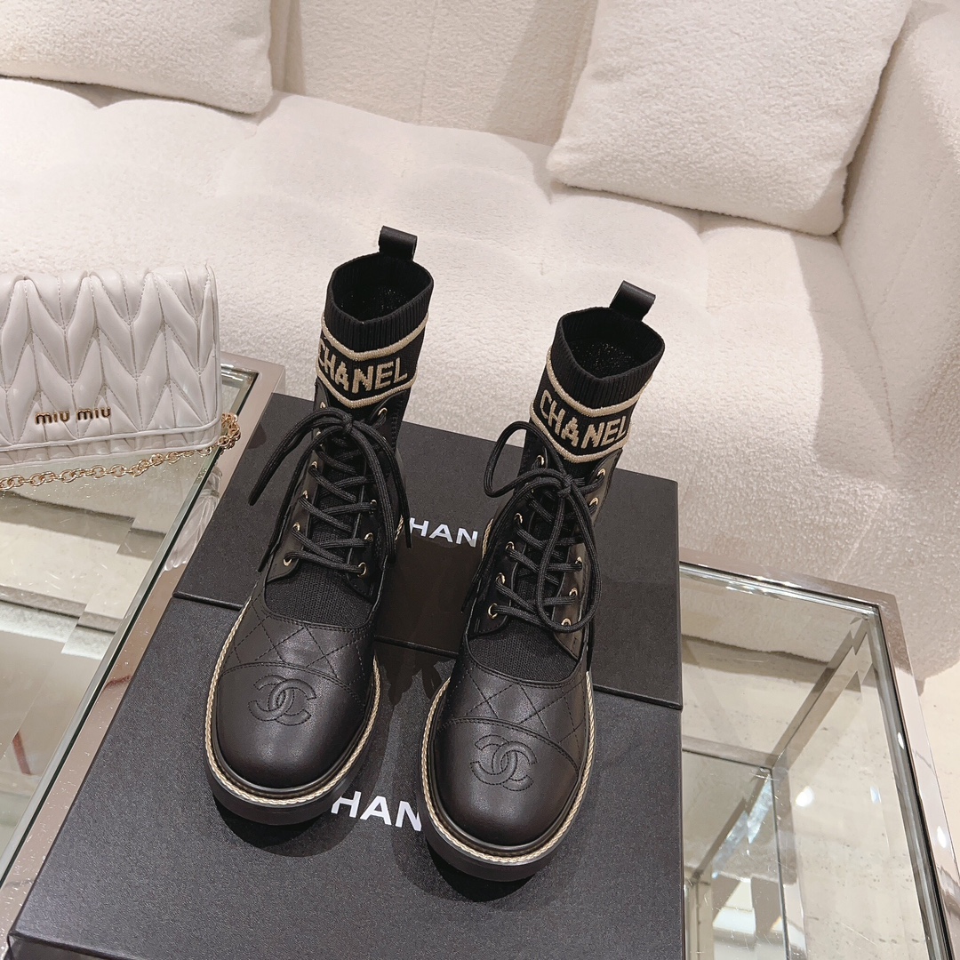 Chanel Knitted lace-up booties