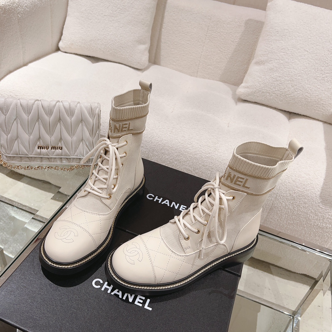 Chanel Knitted lace-up booties