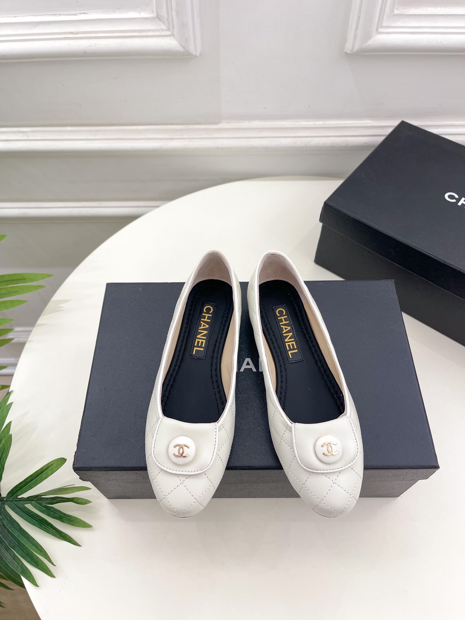 Chanel Flatform shoes