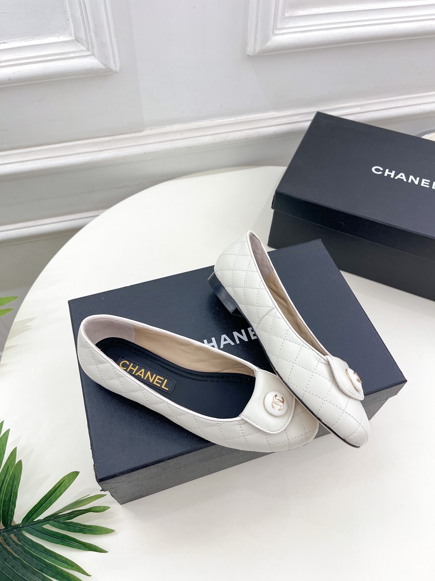 Chanel Flatform shoes