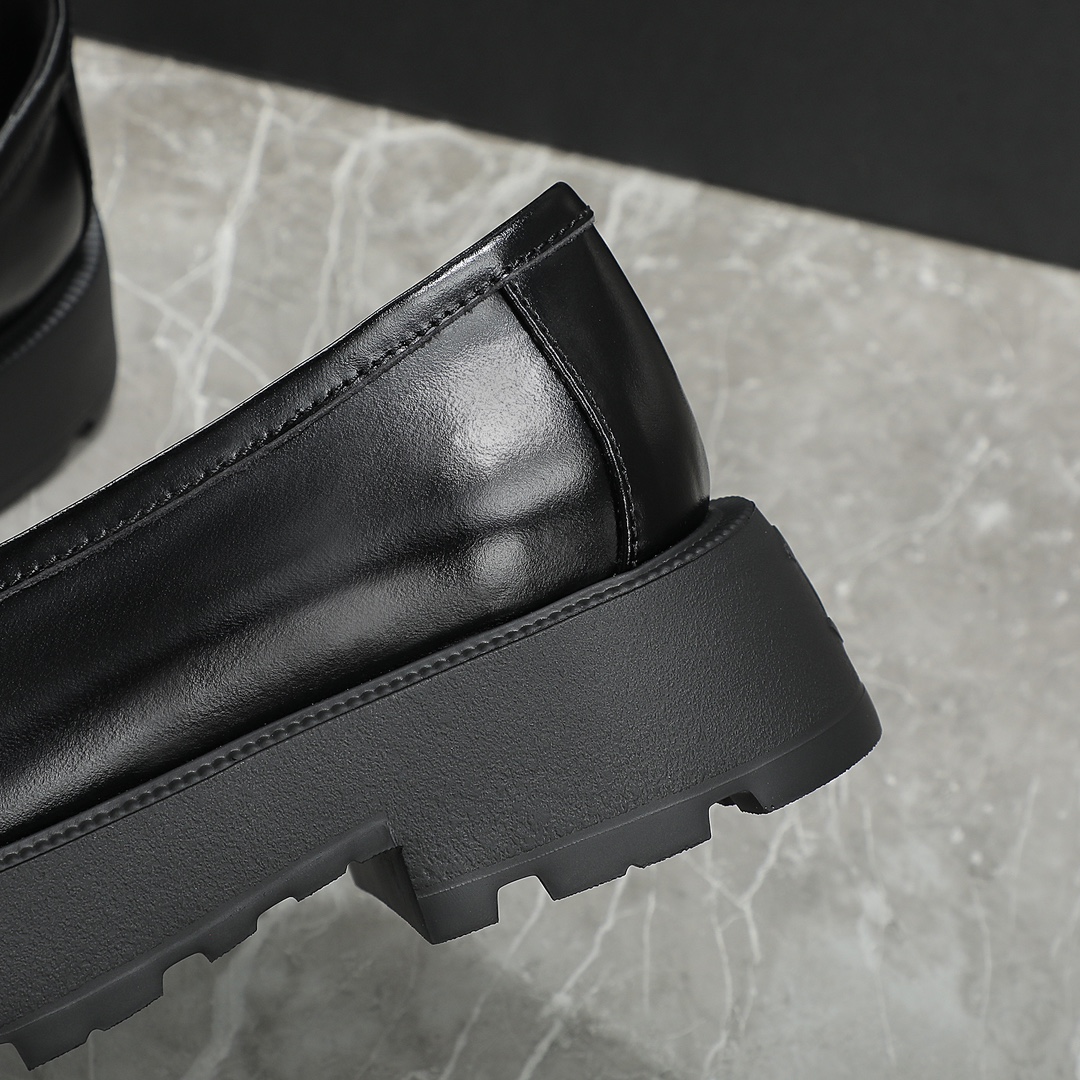 复制Chanel Flatform shoes