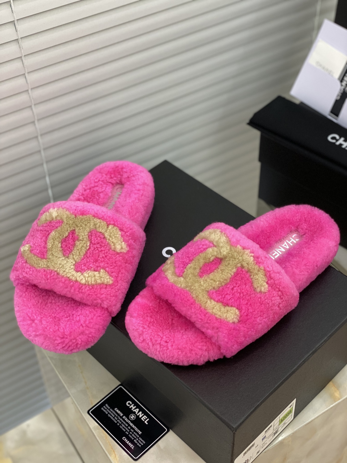 Chanel Rabbit fur slippers