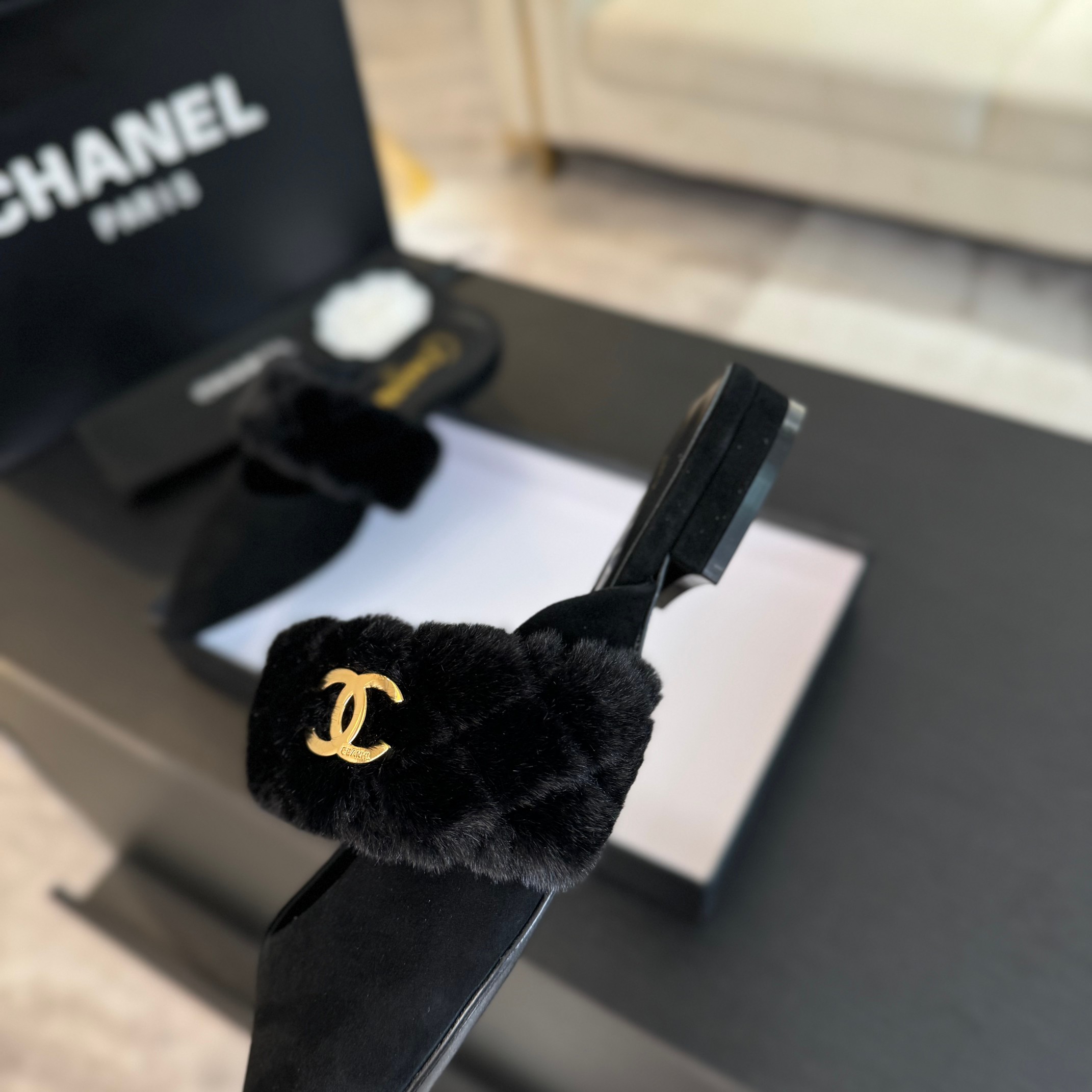 Chanel Rabbit fur slippers