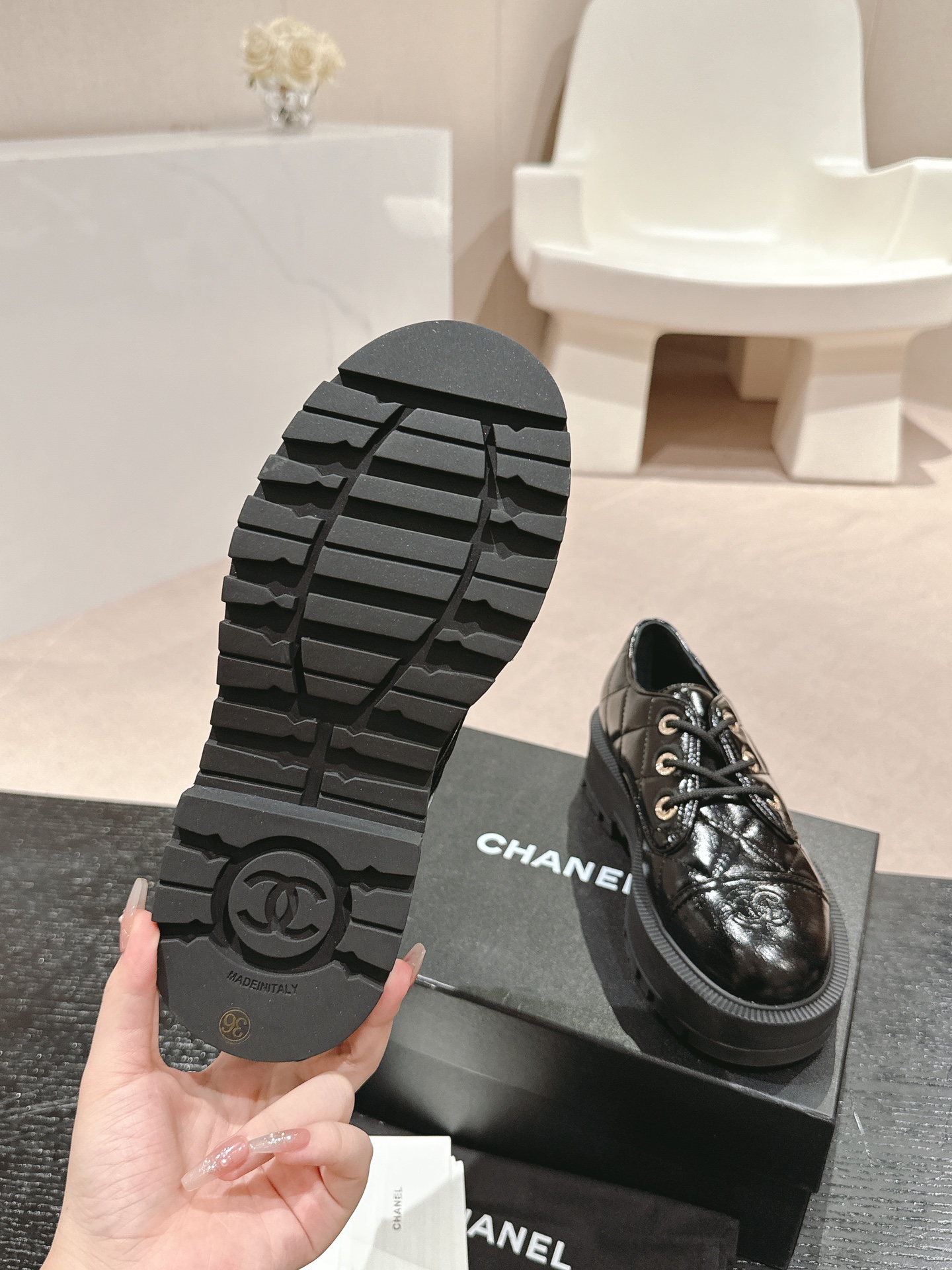Chanel Flat shoes