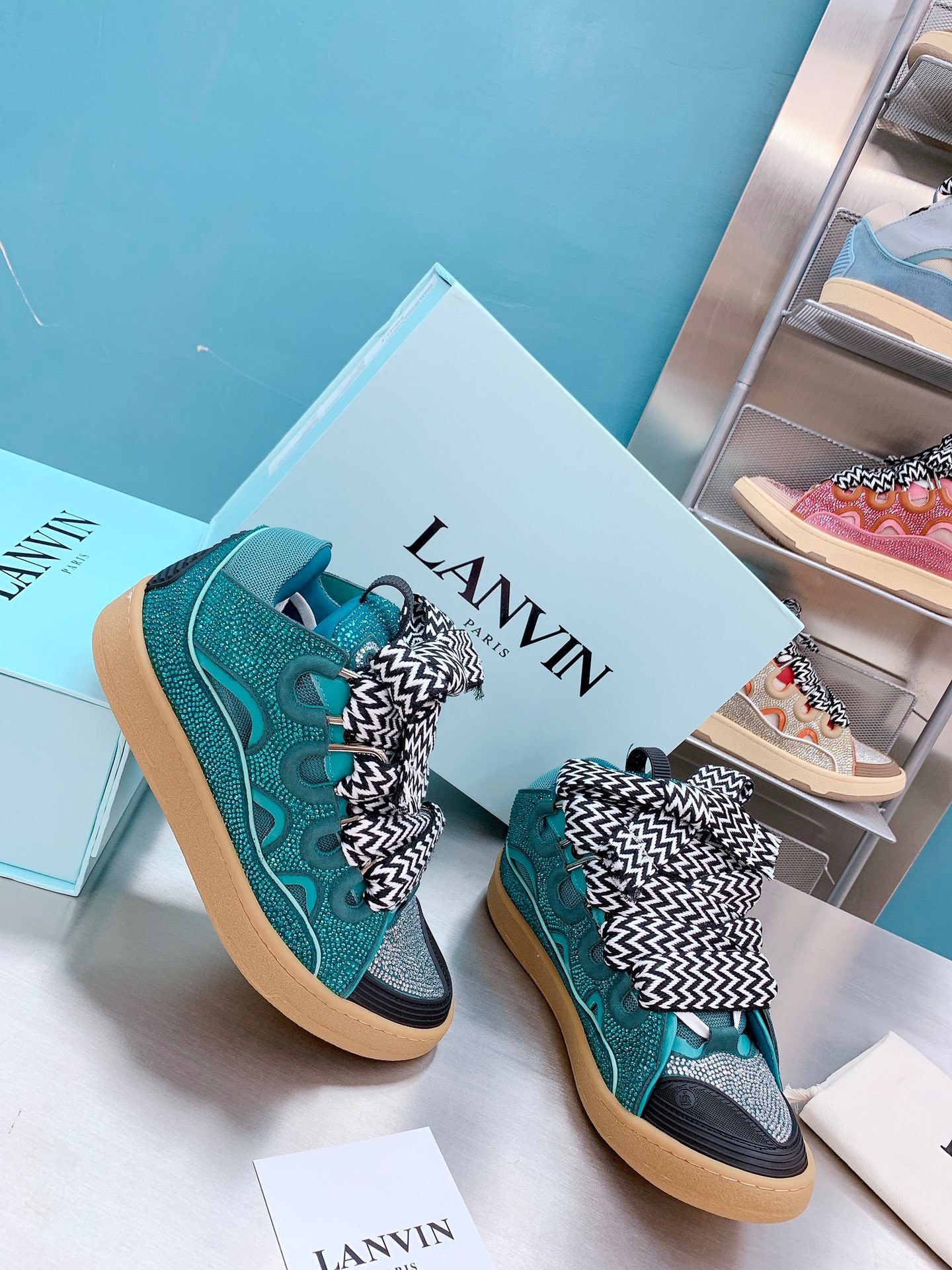 lanvin curb sneaker 25