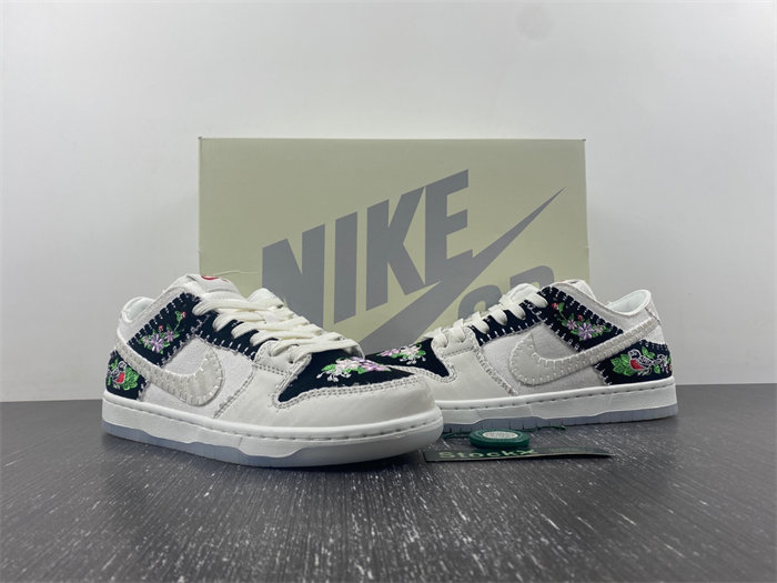 Nike SB Dunk Low Decon N7 Black Sail FD6951-300