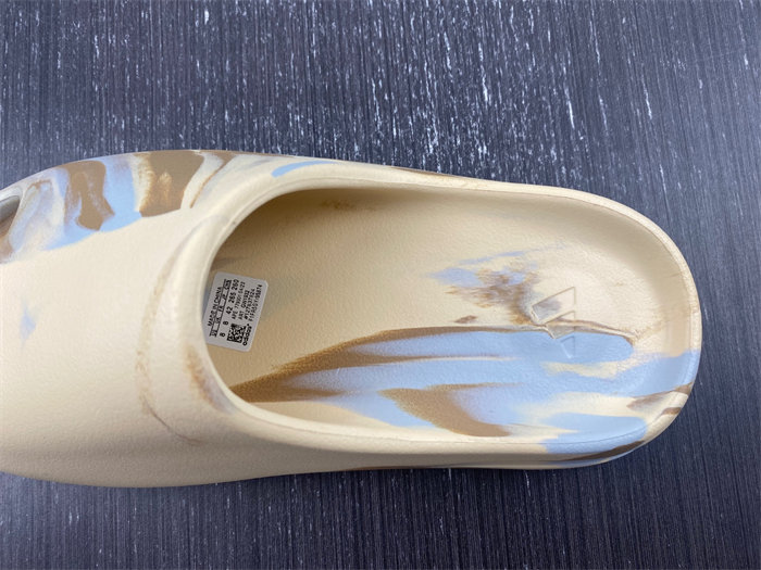 Yeezy Slide GW1932