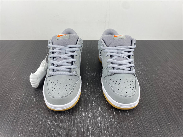 nike sb dunk low pro iso orange label wolf grey gum dv5464-001