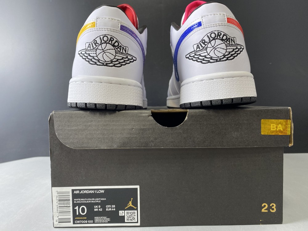 Jordan1 White Multi-Color CW7009-100