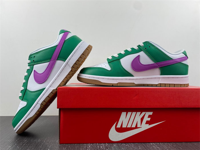 nike dunk low white stadium green fuchsia fd9922-151