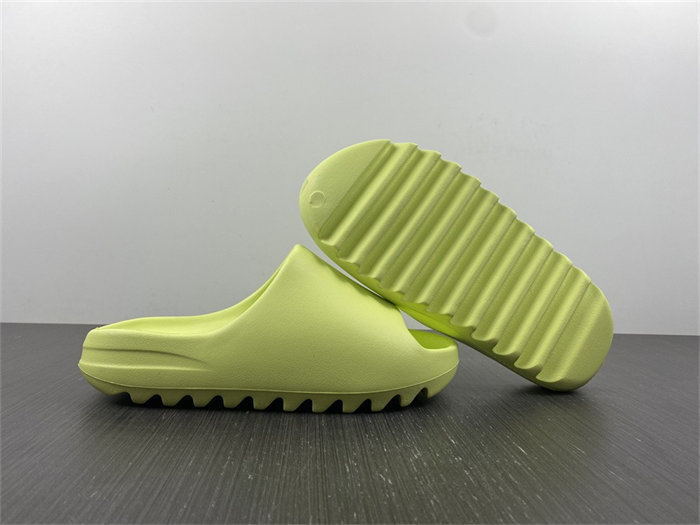 Adidas Yeezy Slide Glow Green HQ6447