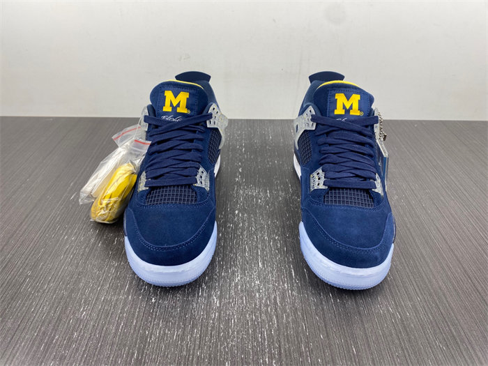 jordan 4 retro michigan aj4-1036660