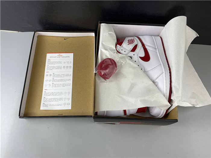 jordan1 retro metallic red 555088-103