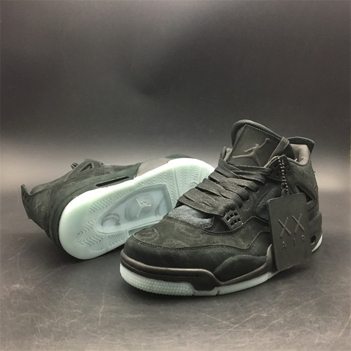 Jordan 4 Retro Kaws Black 930155-001