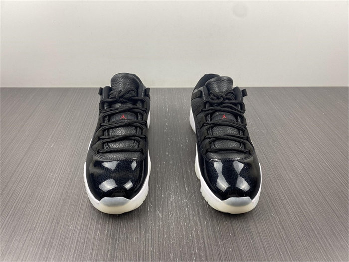 Jordan 11 Retro Low 72-10 AV2187-001