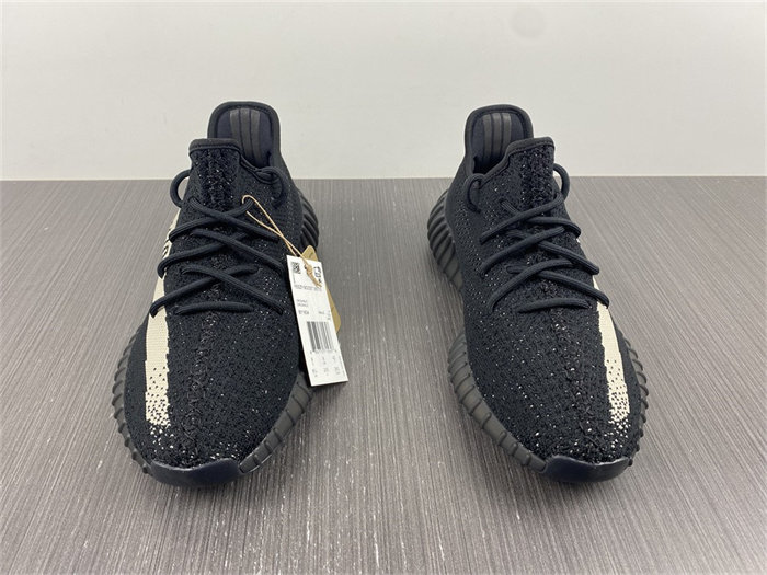 Yeezy Boost 350 V2Core Black White BY1604
