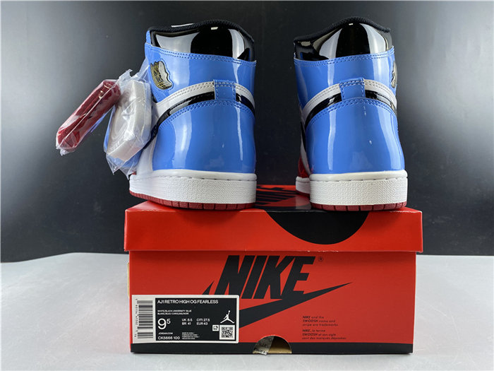 Jordan1 Fearless UNC Chicago CK5666-100