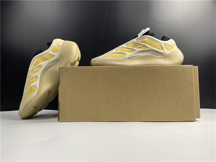 yeezy 700 v3 safflower g54853