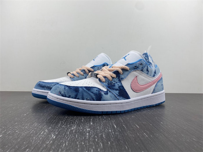 Jordan 1 Low Washed Denim DM8947-100