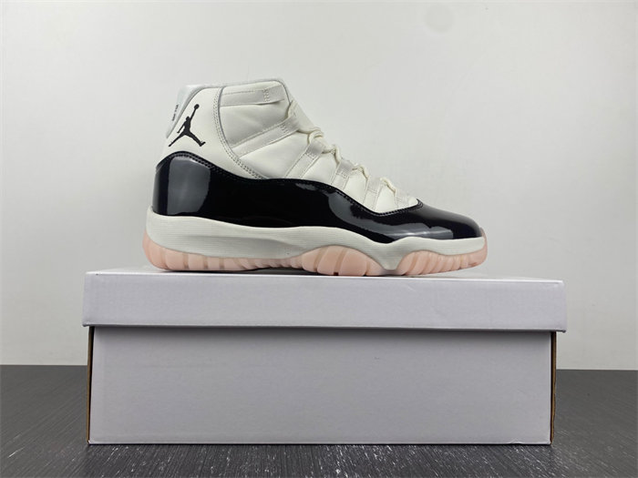 Air Jordan 11 WMNS “Neapolitan” AR0715-101