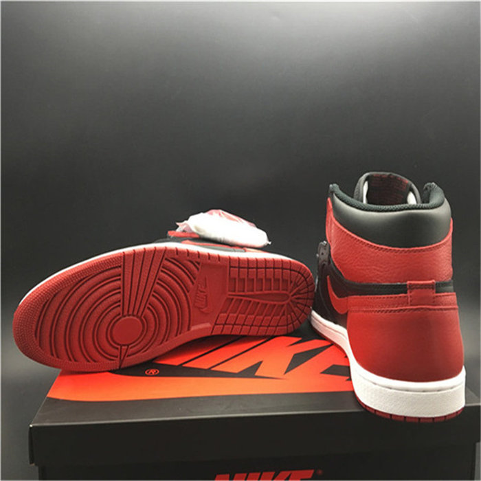 jordan1 bred banned 555088-001