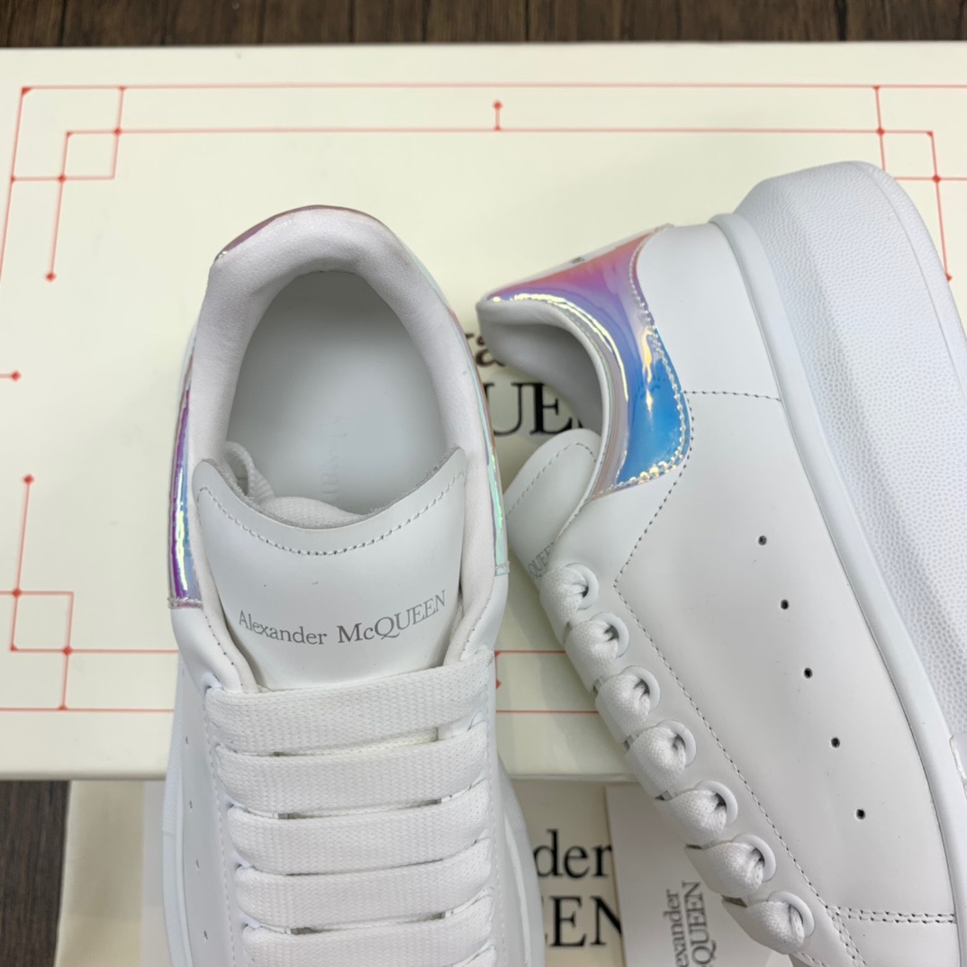 McQuen White Shock Pink 561580WHVI59375