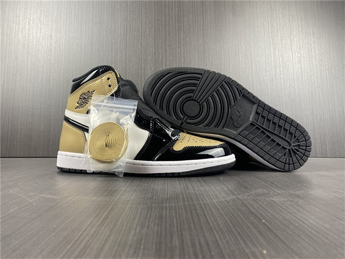 jordan1 retro nrg patent gold toe 861428-007