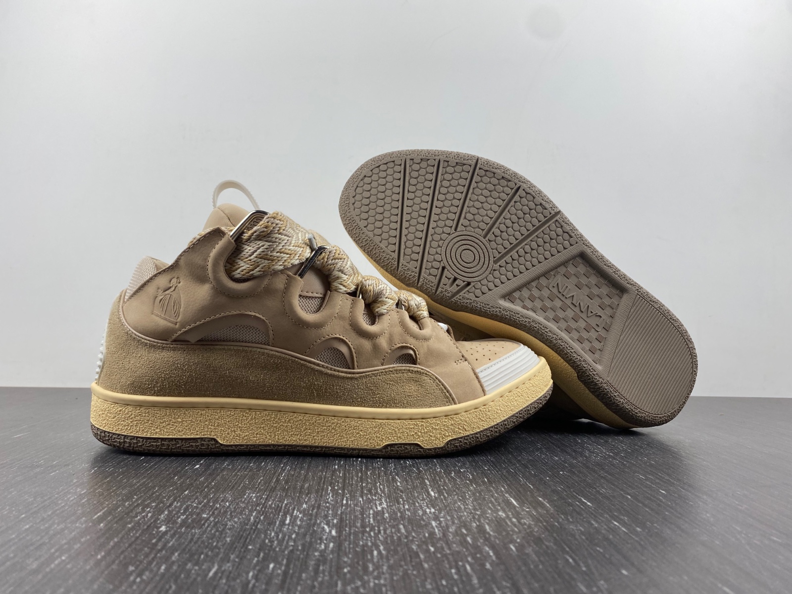 lanvin curb sneaker ecru fm-skrk11-drag-e2202