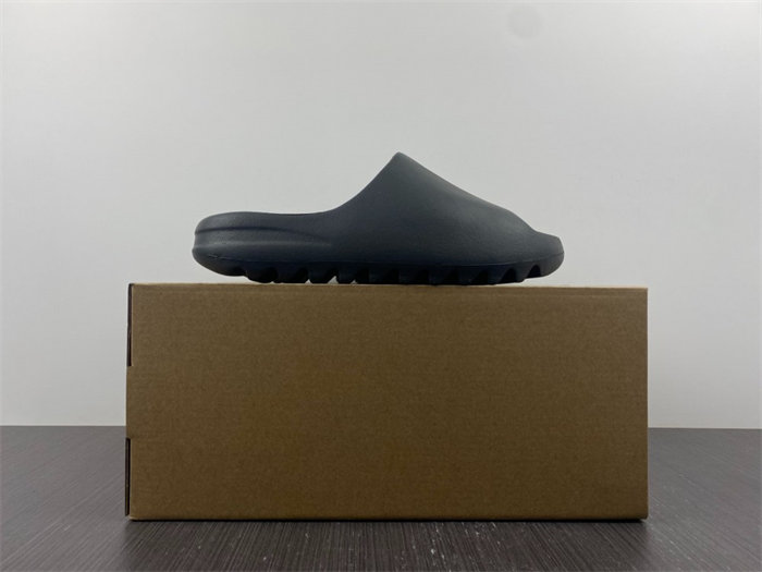 Adidas Yeezy Slide Onyx HQ6448