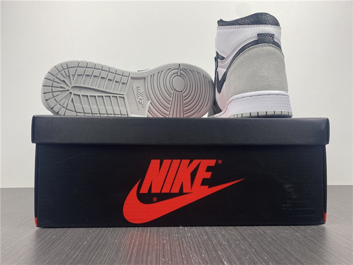 Jordan1 Retro OG Stage Haze 575441-108