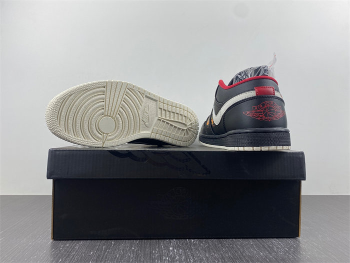 Jordan 1 Low SE Just Skate Black FJ7073-010