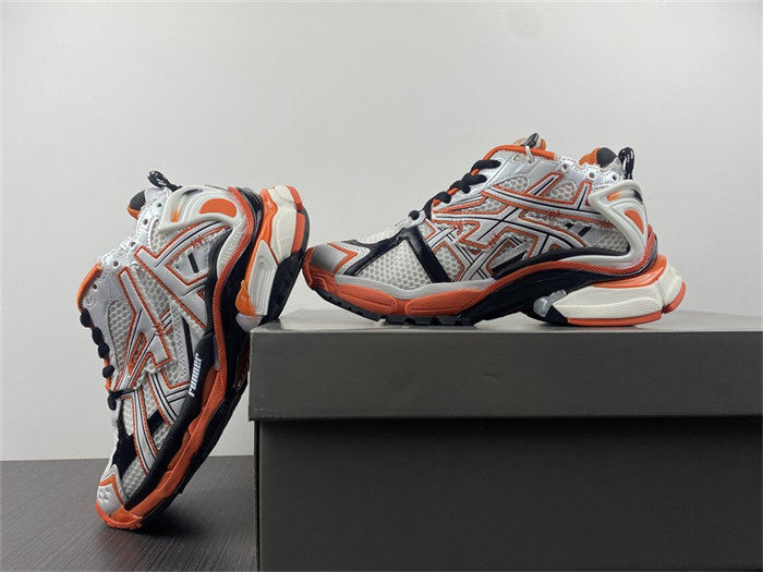 BLCG Runner Orange 677402 W3RB7 9051