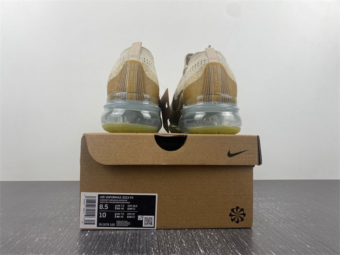 nike air vapormax 2023 flyknit dv1678-100