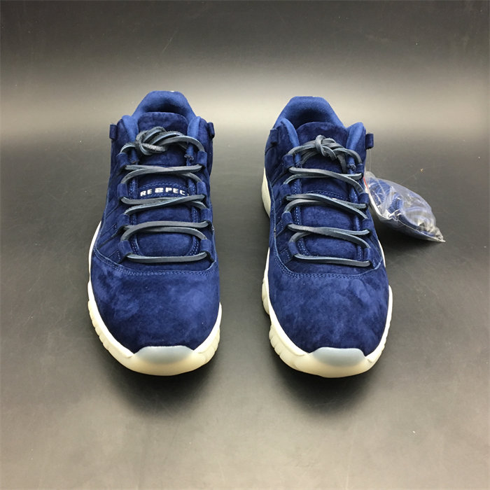 jordan 11 retro low derek jeter re2pect av2187-441