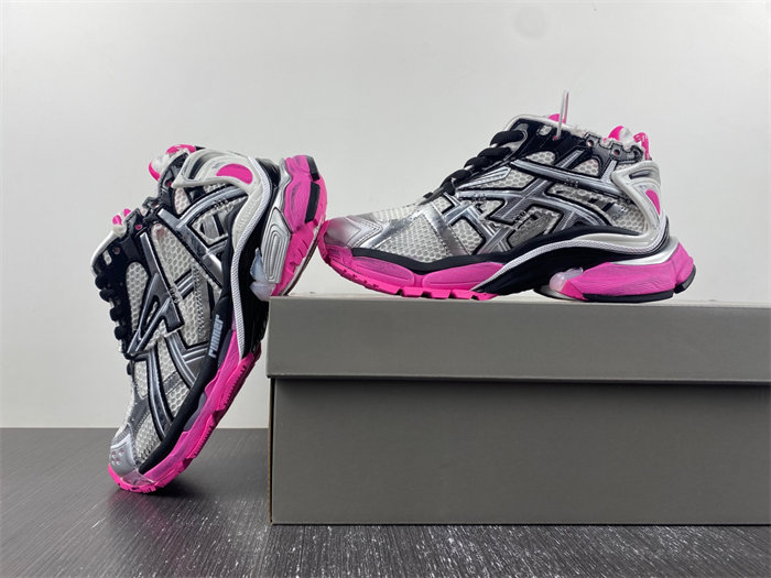 balenciaga -runner 677402 w3rbw 9155