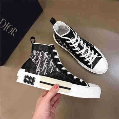 D*or b23 sneakers