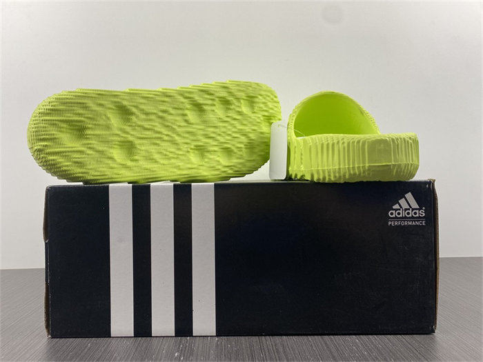ADIDAS New Colleettion 660209