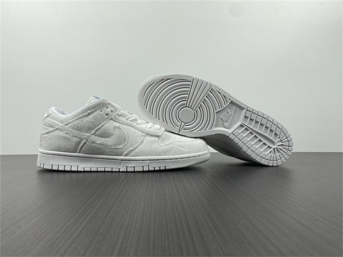 nike dunk low dover street market triple white velvet dh2686-100