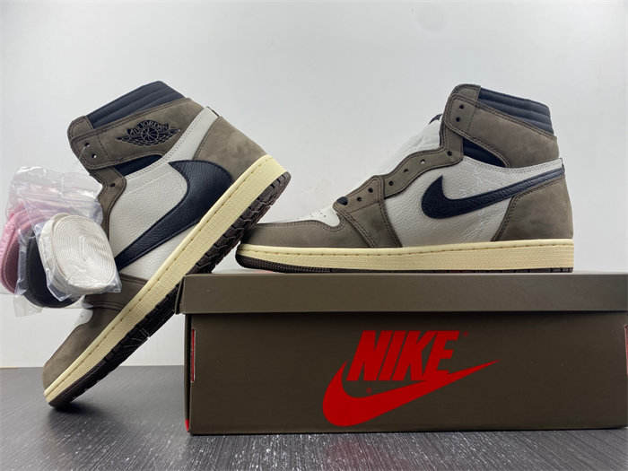 Jordan 1 Retro High OG SP "Travis Scott" CD4487-100