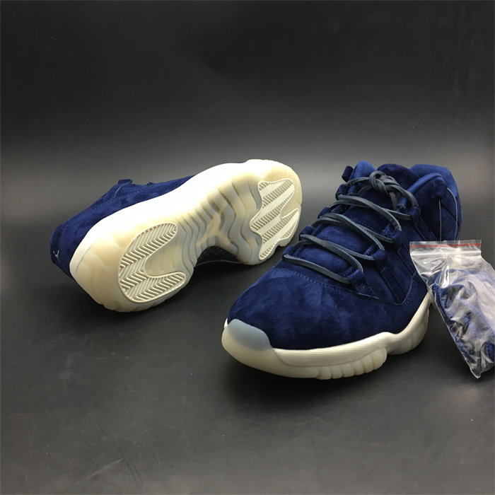 Jordan 11 Retro Low Derek Jeter RE2PECT AV2187-441