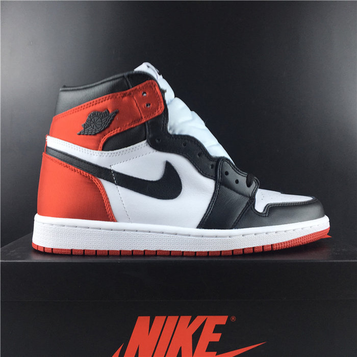 jordan1 satin wmns black toe cd0461-016